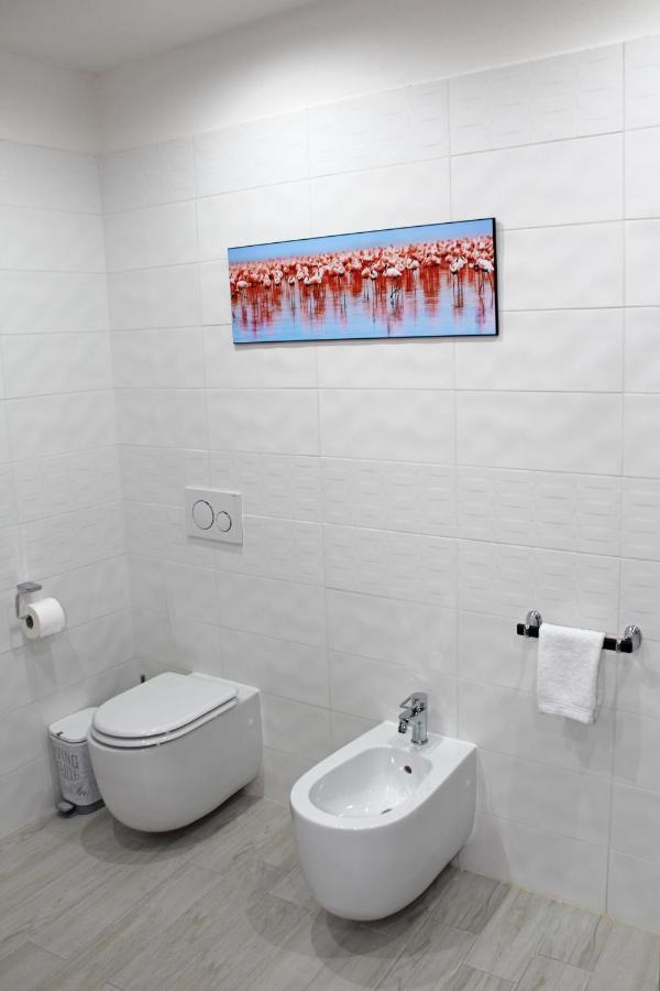Flamingo Luxury Apartment Ajpsardinia Κάλιαρι Εξωτερικό φωτογραφία